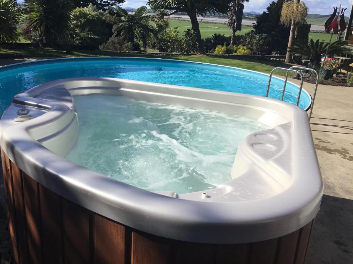 Norfolk Gardens Bed And Breakfast Te Kopuru Экстерьер фото